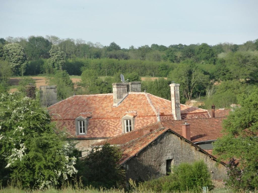Eco Logis De Chantegrolle Champagne-Mouton Exteriör bild